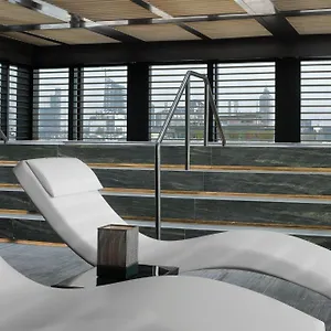 Hotell Armani *****
