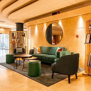 Otel Novotel Est
